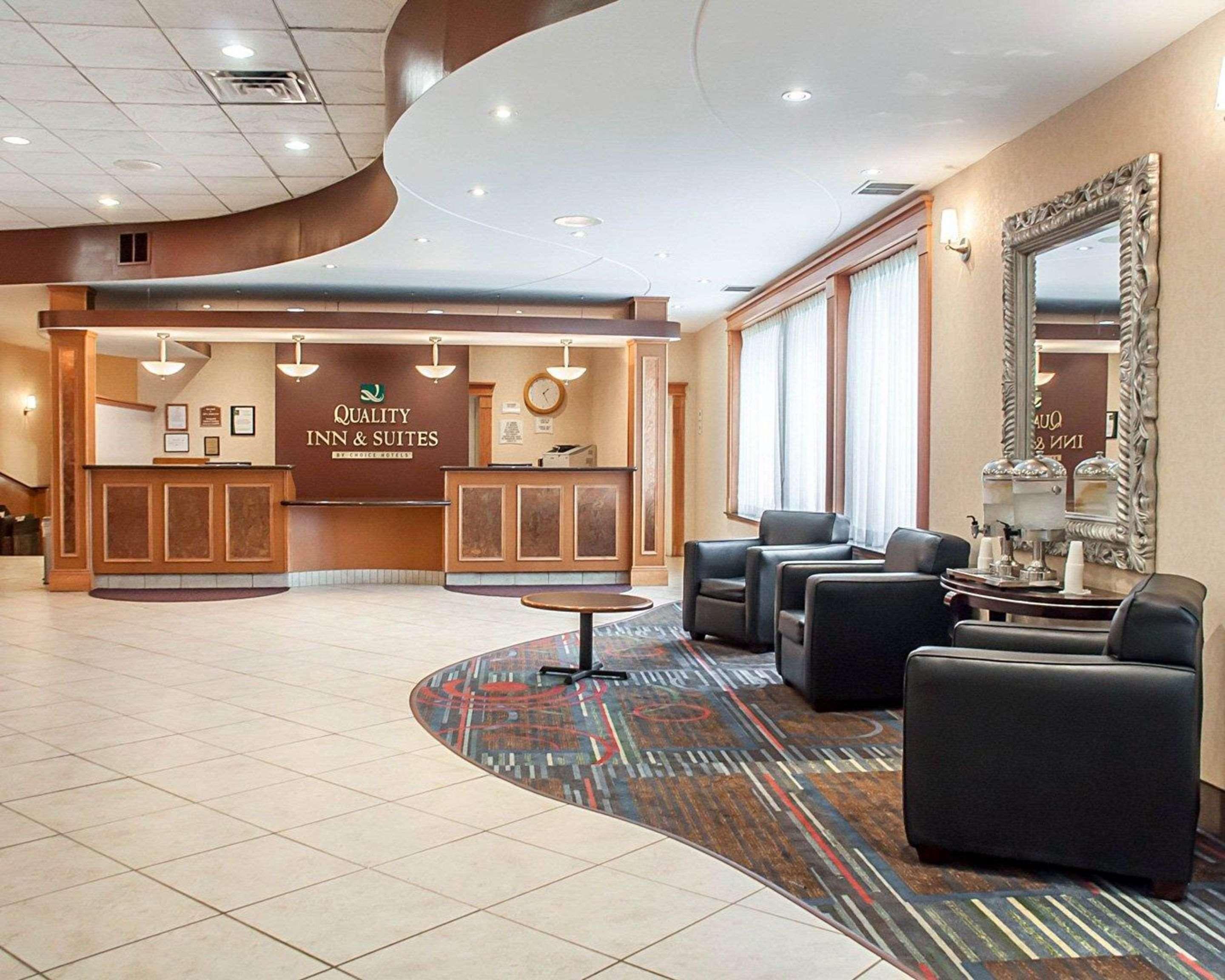 Quality Inn & Suites Vestal Binghamton Near University Kültér fotó